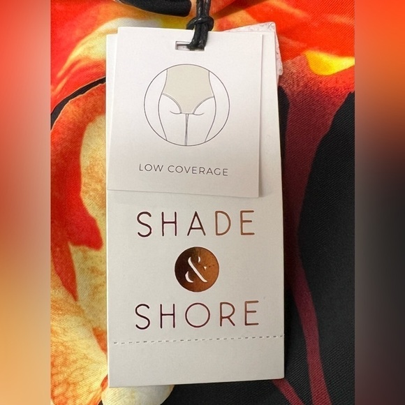 Women’s Plunge Front & Back Cut Out - One Piece Swimsuit - Shade & Shore - XL - Picture 7 of 11